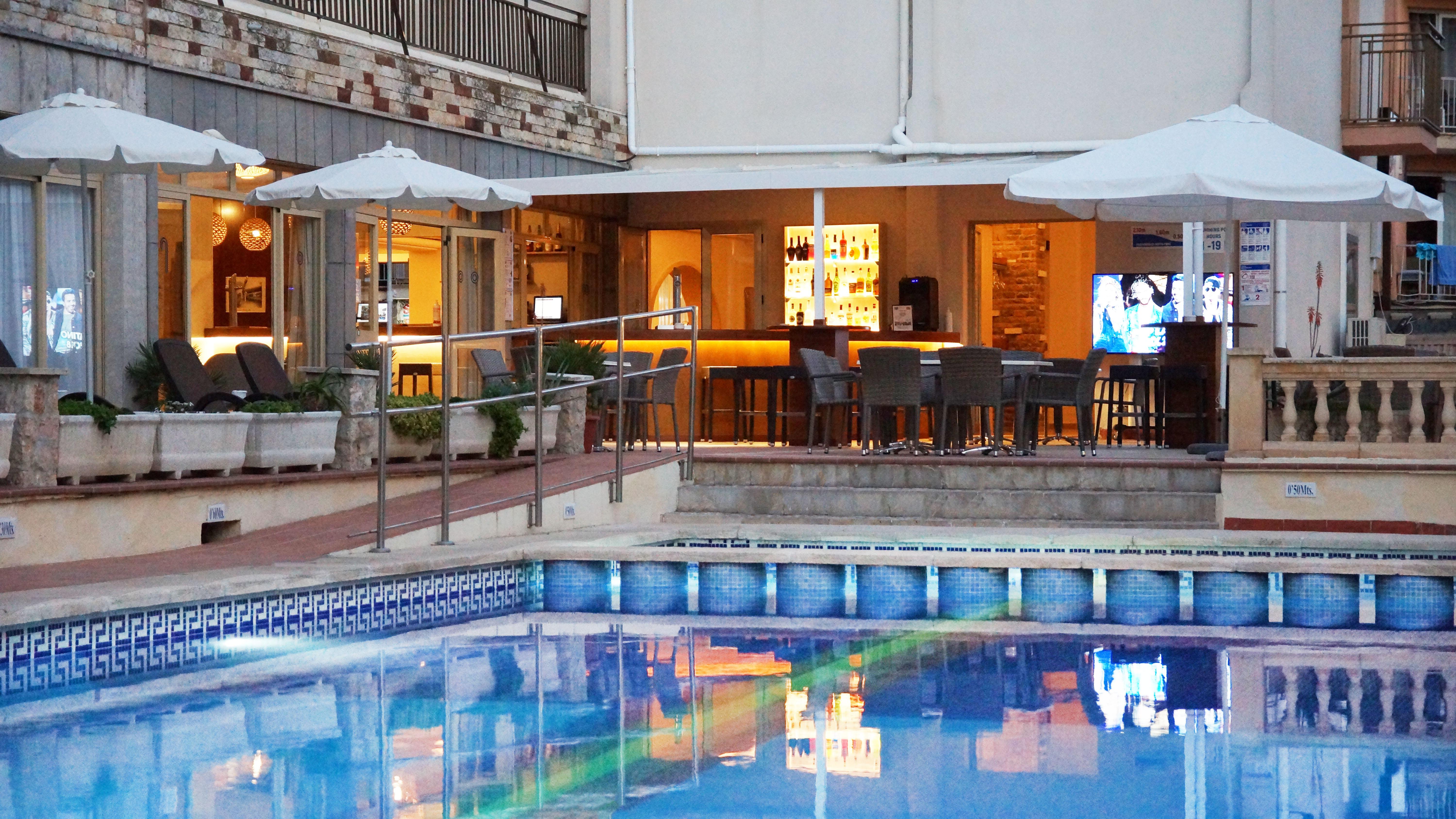 Hotel Iris - Only Adults S'Arenal Dış mekan fotoğraf